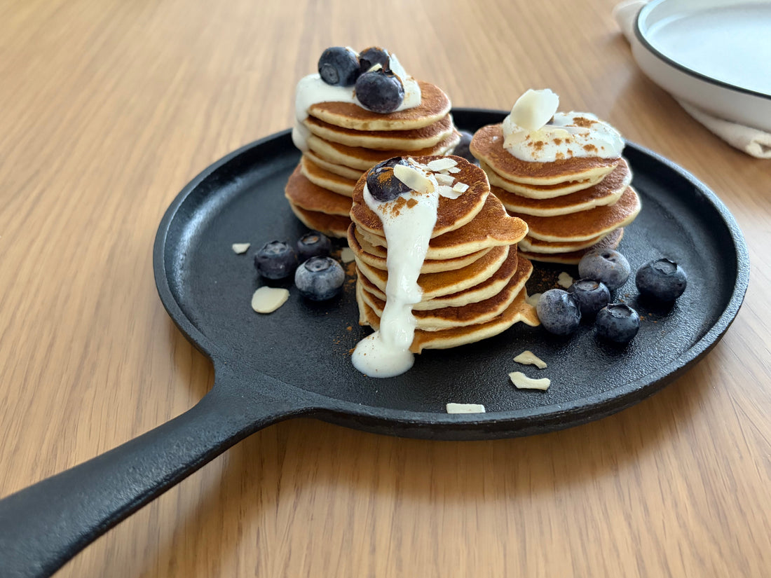 Mini Pancakes pe lespede de fontă: Rețetă rapidă pentru pancakes pufoase și rumenite uniform