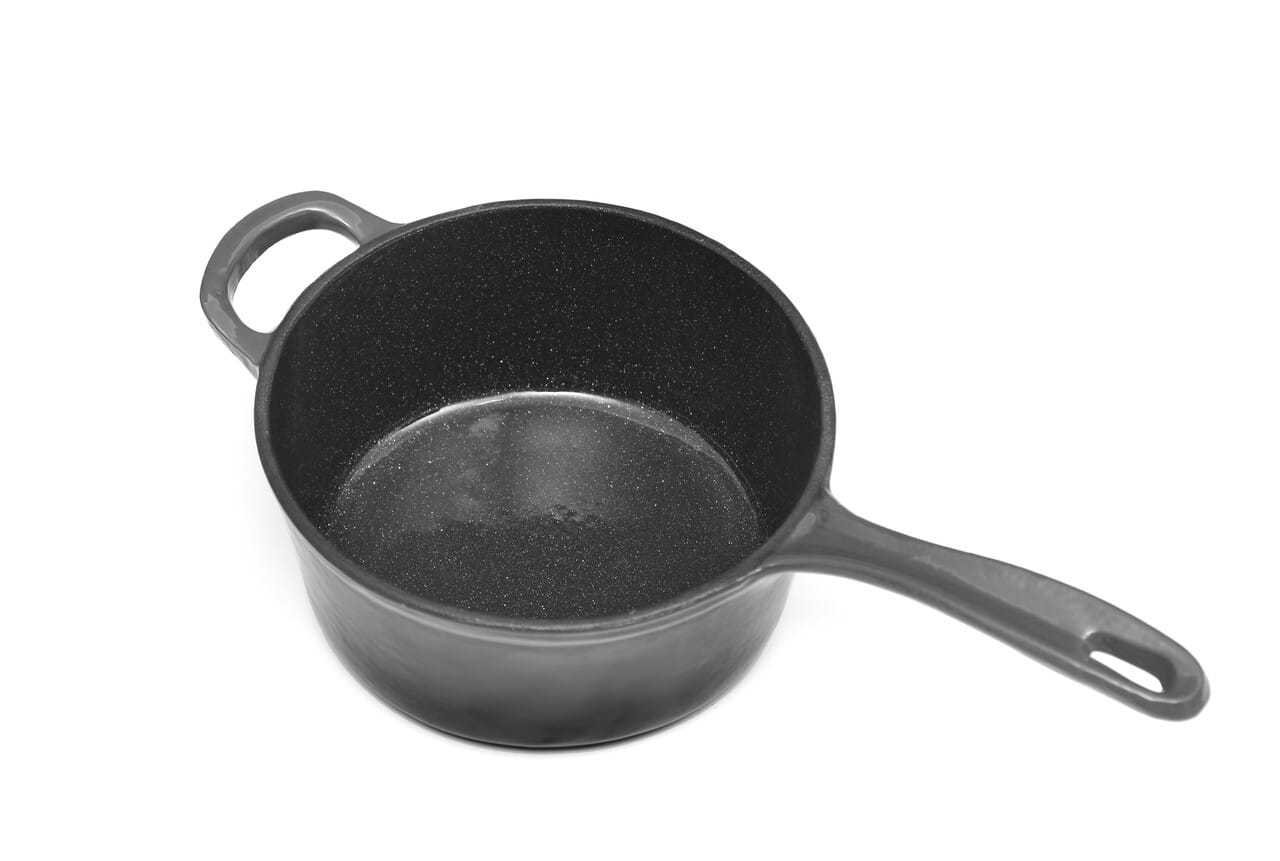 Cratita fonta emailata cu capac 19×9 cm, 1.8 L HN